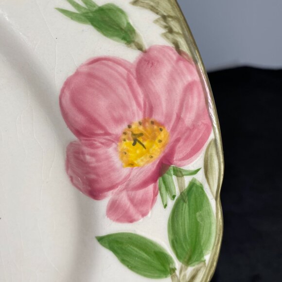 Vintage Franciscan Desert Rose Dinner Plates, very good condition and most made - Picture 10 of 12